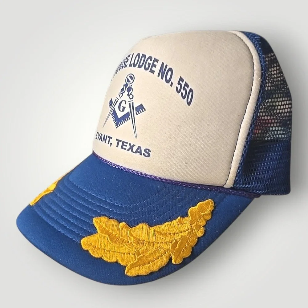 VTG Bee House Lodge No 550 Evant Texas Masonic Trucker Hat Blue Grand Master Pin